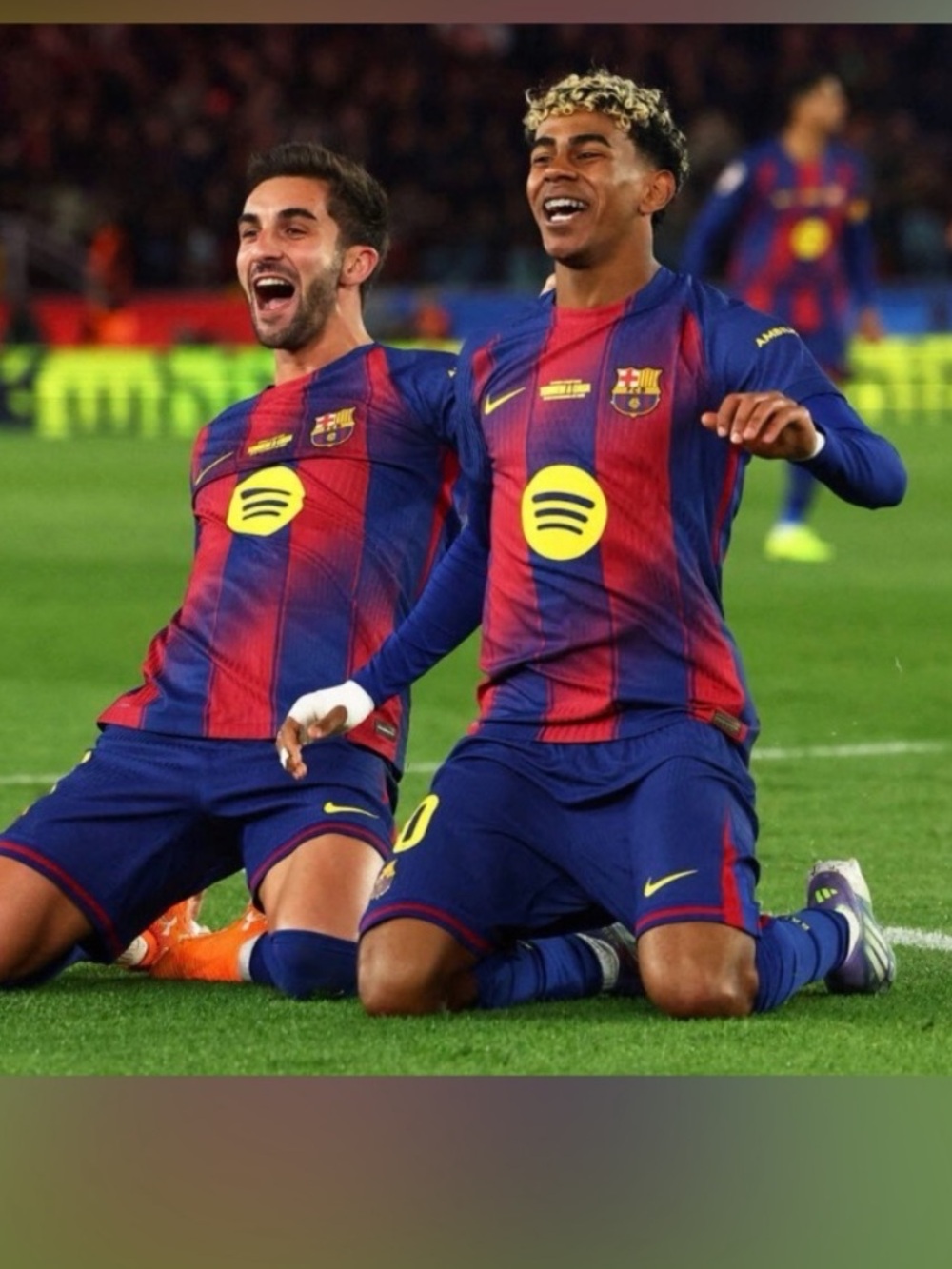 Nike x FC Barcelona Home Jersey - Red & Blue Stripes - 2025/2026 - xl